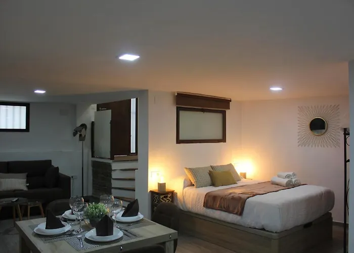 Loft Turistico En Casco Historico, Wifi Y Tv Satelite Gratis דירה קורדובה